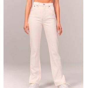 Abercrombie Ultra High Rise 90s Straight Jean Split Hem Cream Size 28/6 SHORT